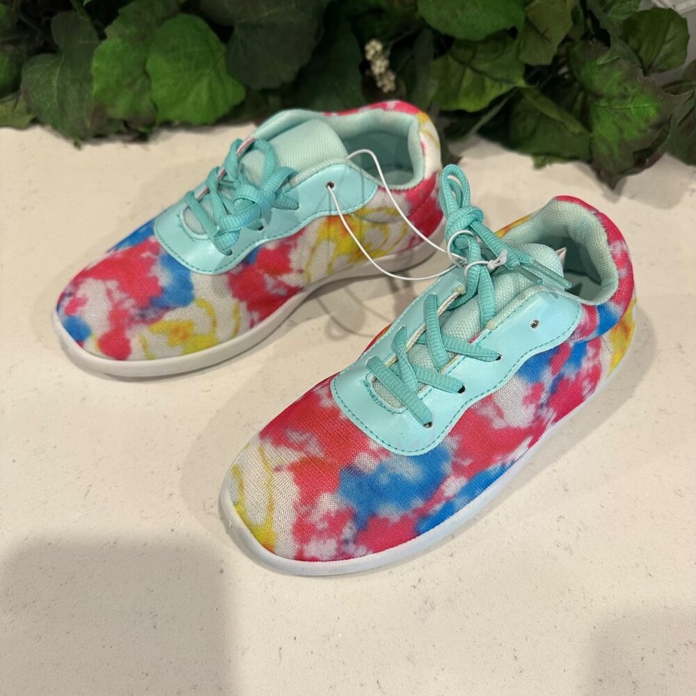 Kids Tie-Dye Sneakers With Light Blue Laces & White Soles